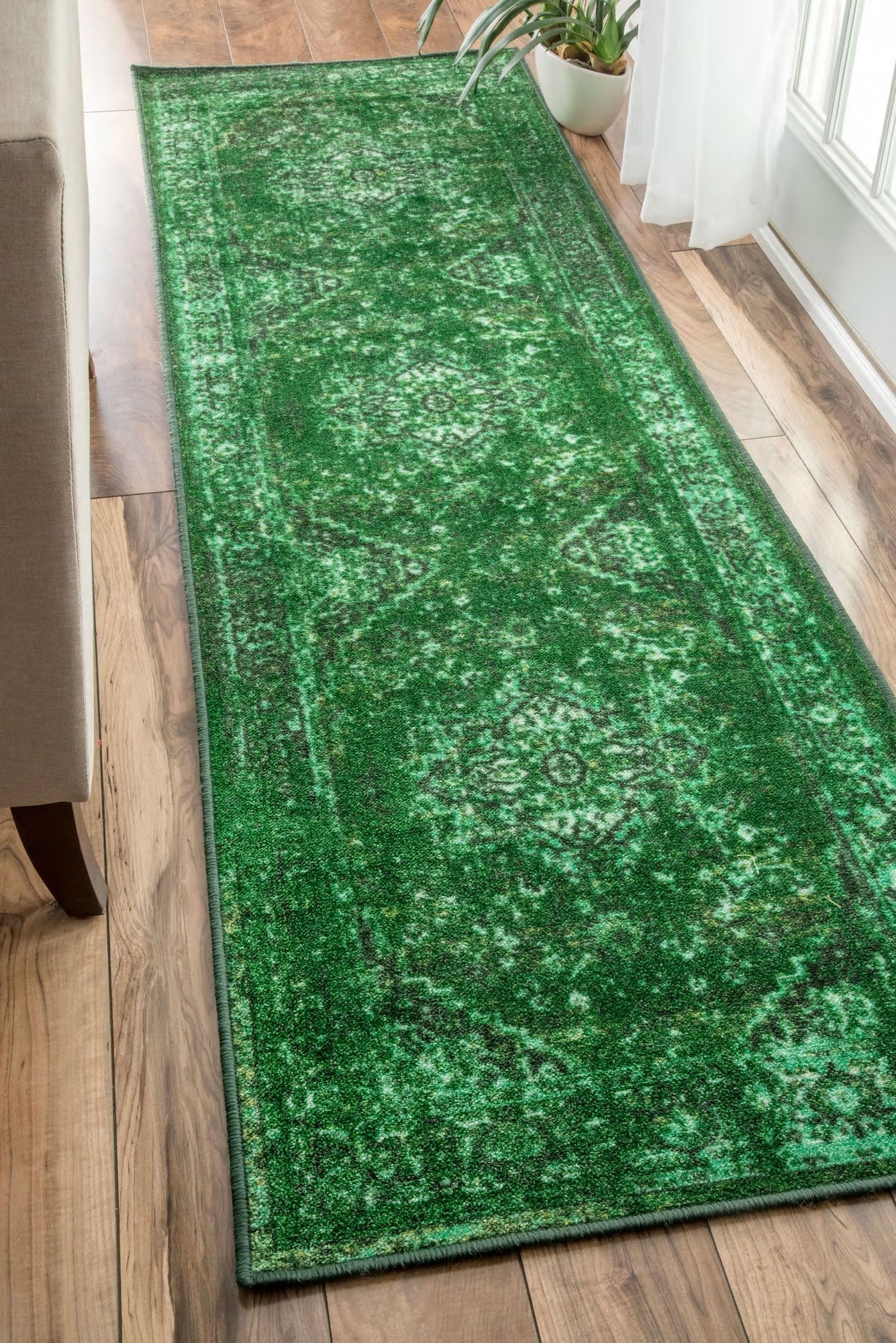 Evoke Medallion Rugs Green 103049-56405