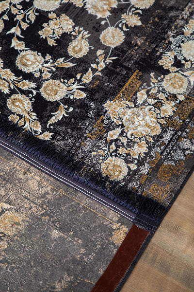 Persico Traditional Rug - 131 D.Blue