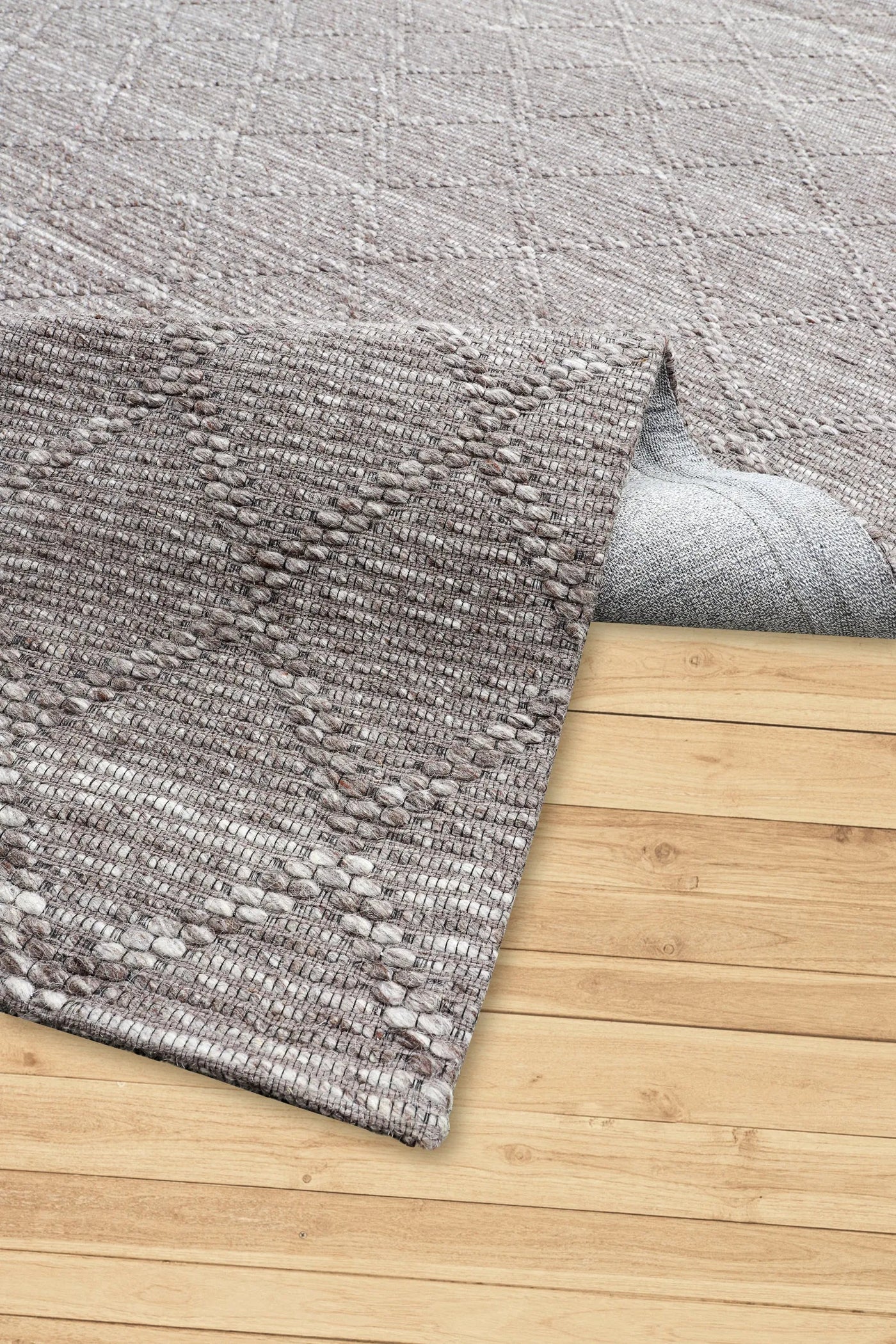 Hampton Handwoven Rug - 109 Beige