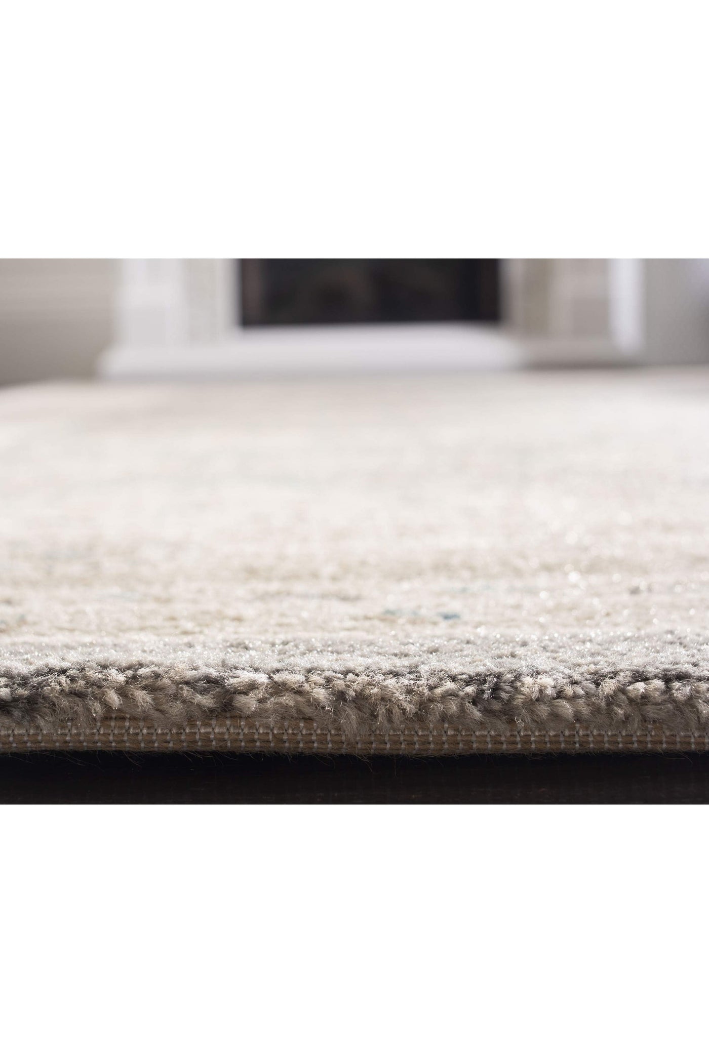 Loren Traditional Rug - 106 Grey