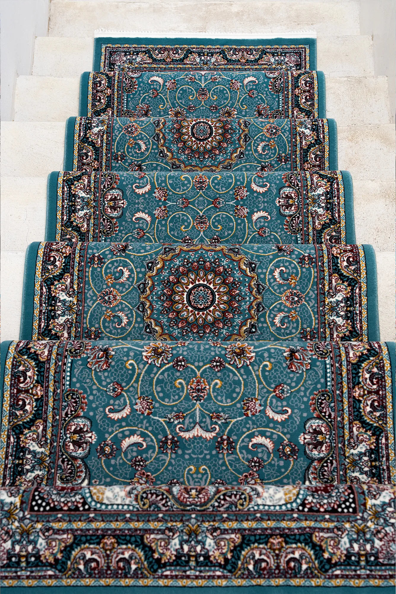 Arian Traditional Rug - 107 Blue