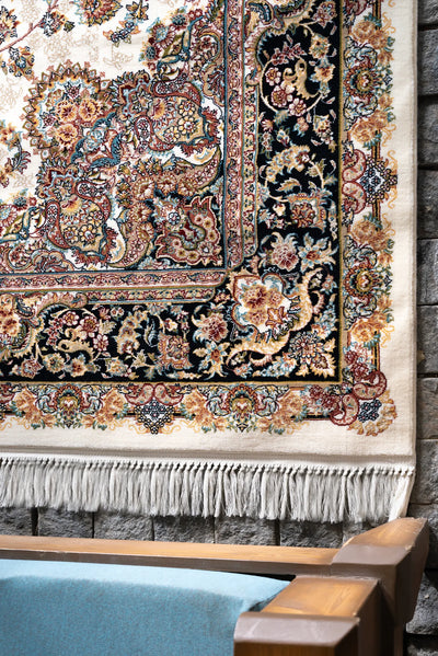 Arian Traditional Rug - 102 Cream