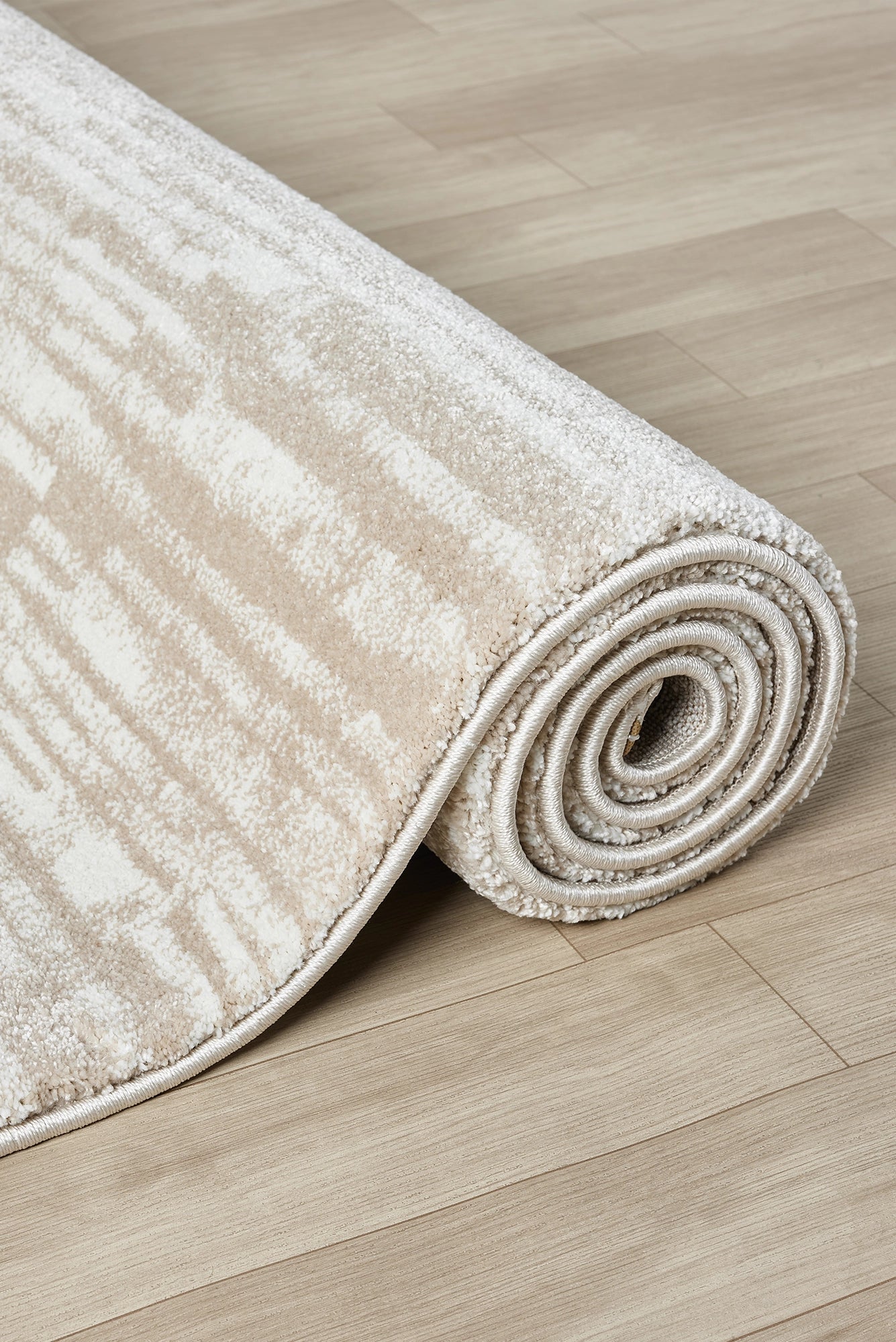 Frankfurt Plain Rug 105 – Neutral Modern Polypropylene Area Rug | Cyrus ...