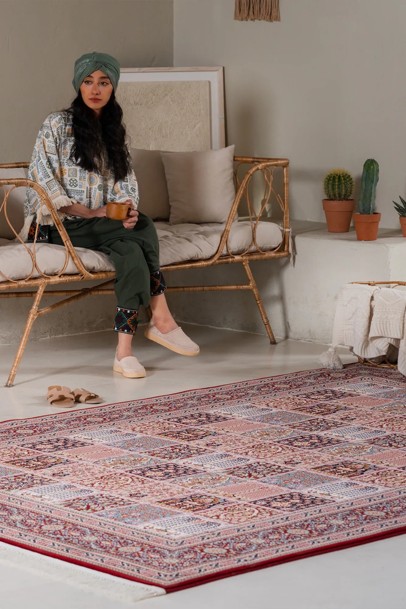 Melbourne Traditional Rug - 116 Red
