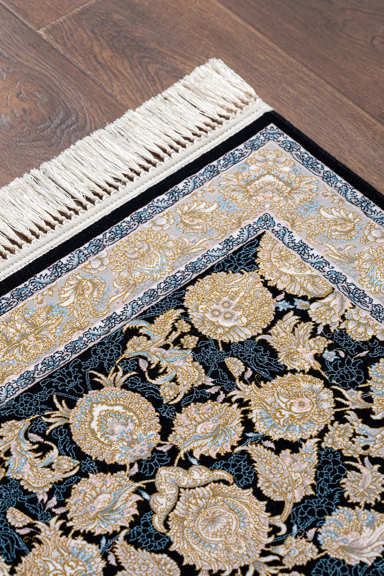 Persico Traditional Rug - 144 Dark Blue
