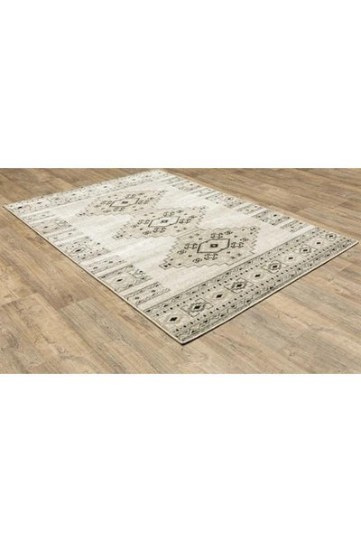 Alberto Traditional Rug - 102 Beige