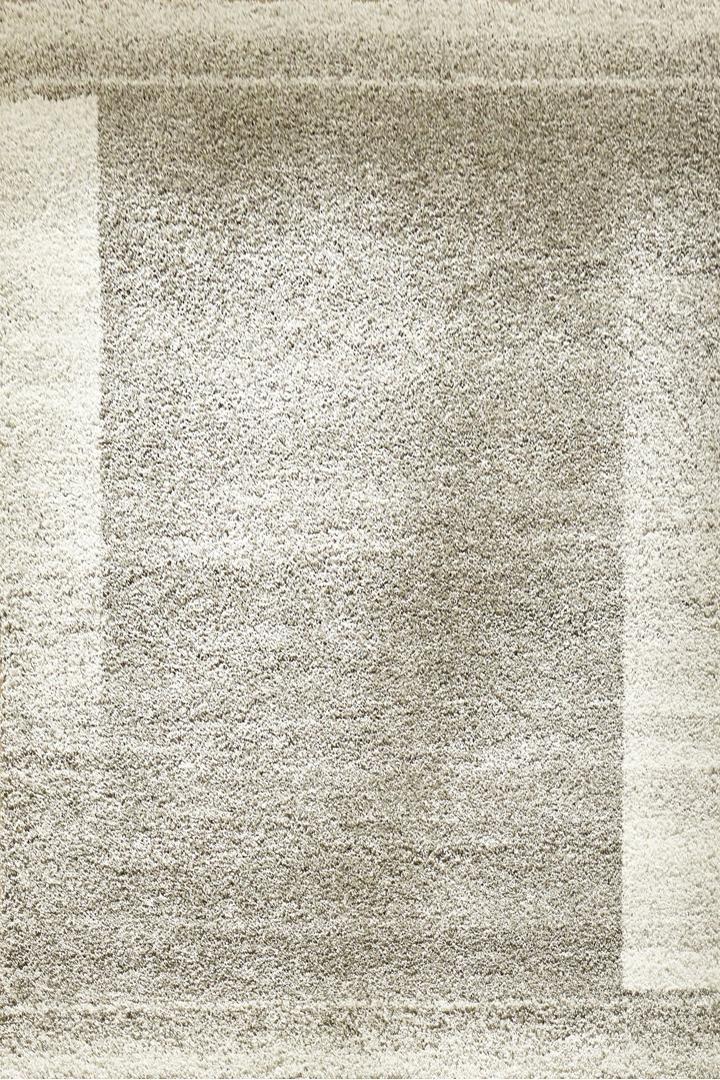 Broadway Plain Shaggy Rug - 110 Beige