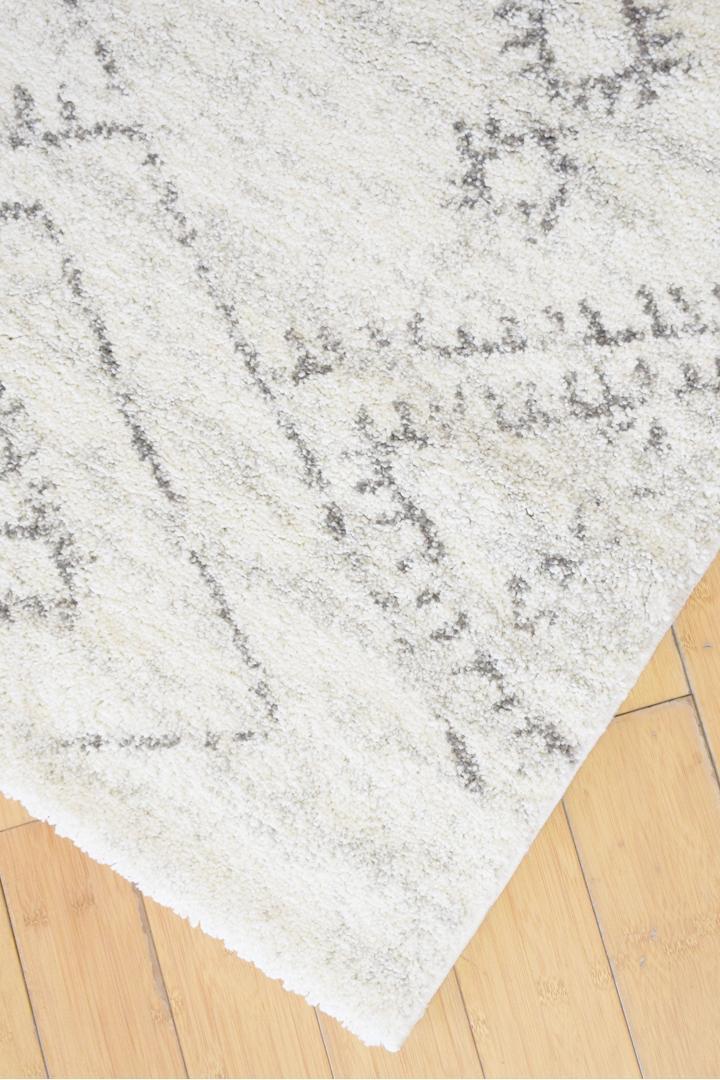 Brooklyn Plain Rug - 113 Cream