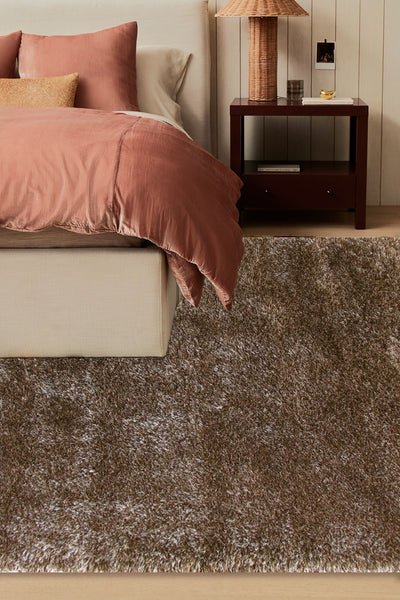 Darwin Plain Shaggy Rug - 109 Brown