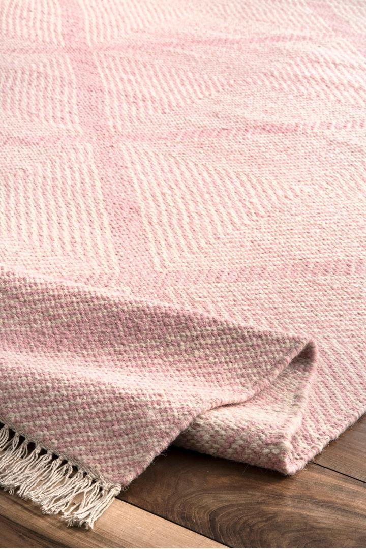 Delhi Flatweave Diamond Wool Rug -  106 Pink