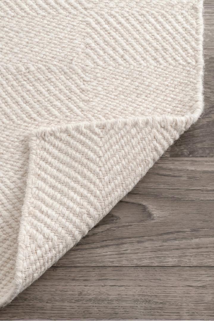 Delhi Flatweave Diamond Wool Rug -  101 Cream