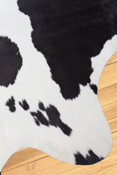 Faux Cowhide Fur Rug  - 900 Black-White