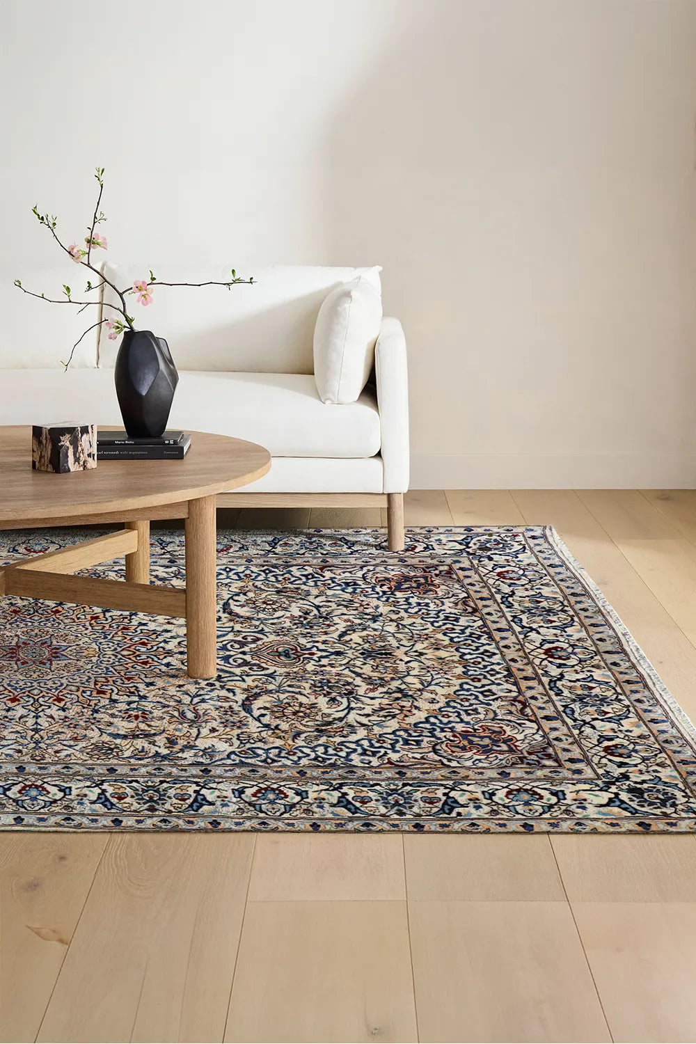 Nain - Persian Hand Knotted 100% Wool Rug - 290x200 cms