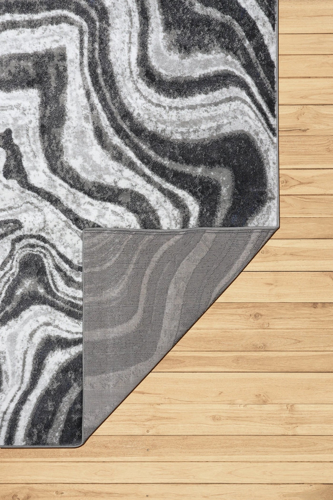 Hobart Distressed Rug - 104 Grey