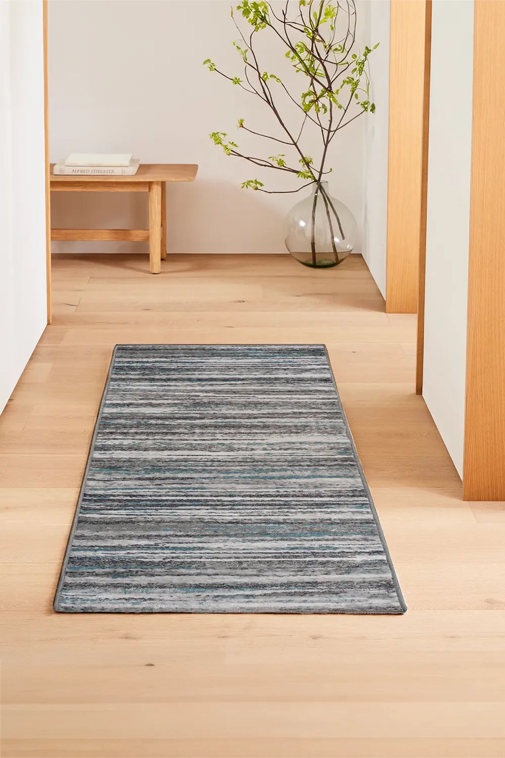 Hobart Distressed Rug - 107 Stripes