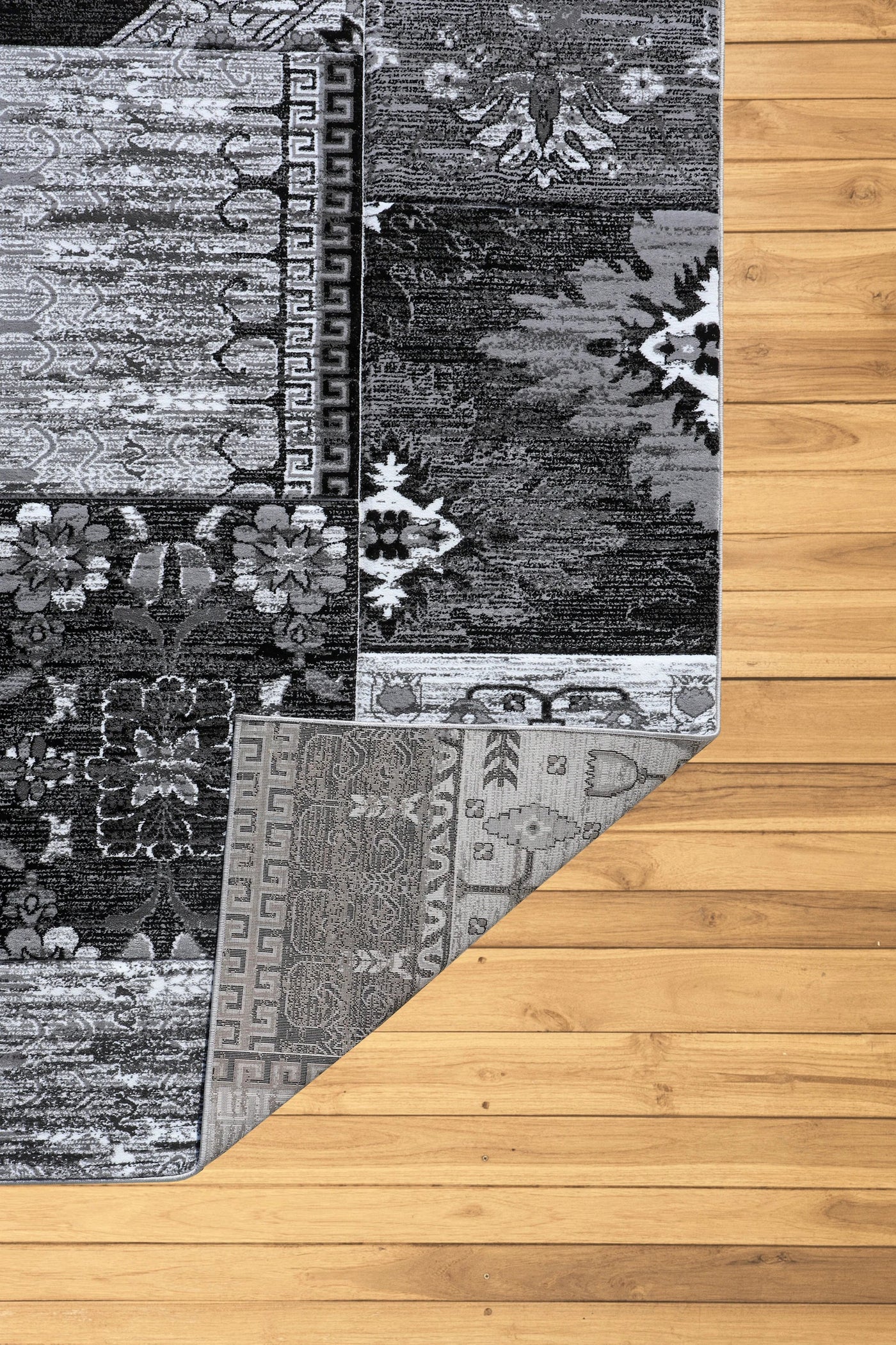 Patchwork Rug - 121 Grey