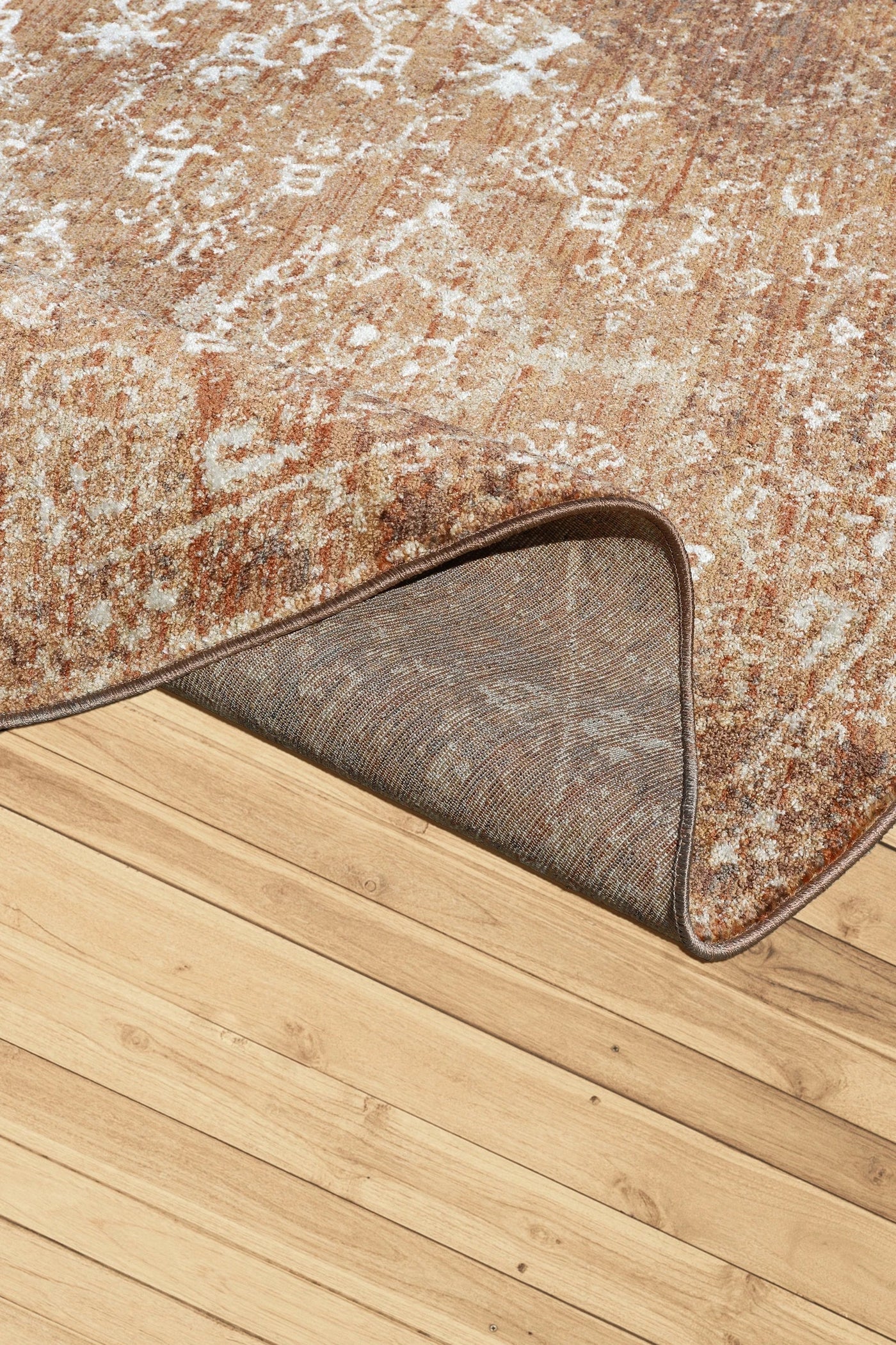 Madelaine Contemporary Abstract Rug - 107 Brown