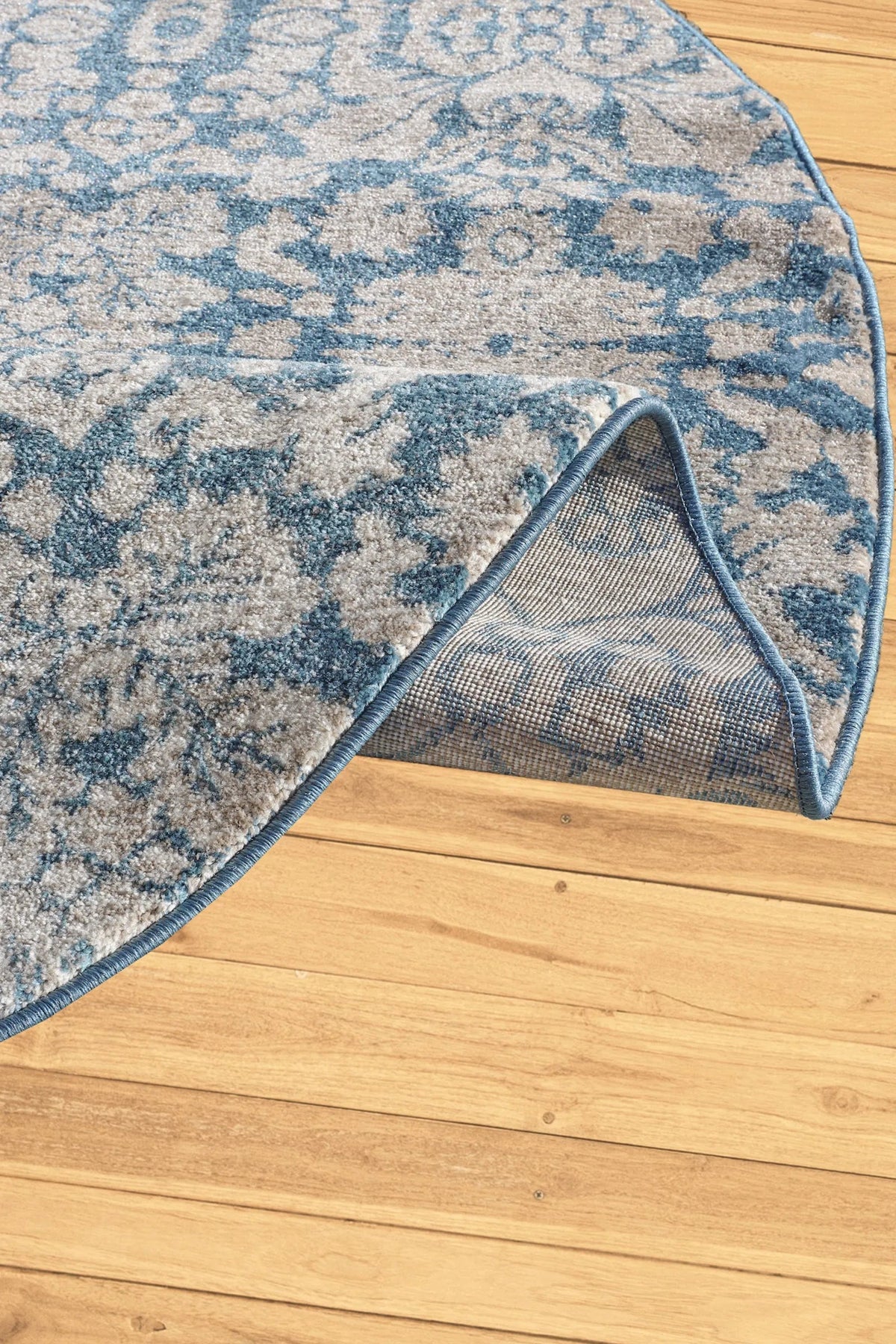Loren Rug Loren Traditional Floral Rugs E381A L.Blue L.Blue | Buy Rugs Online ...