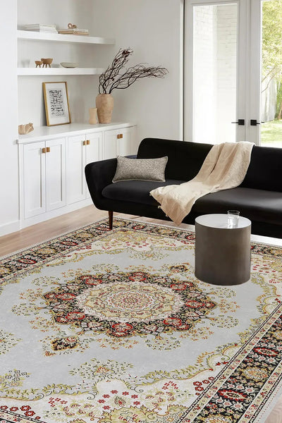 Star Traditional Rug - 108 Cream