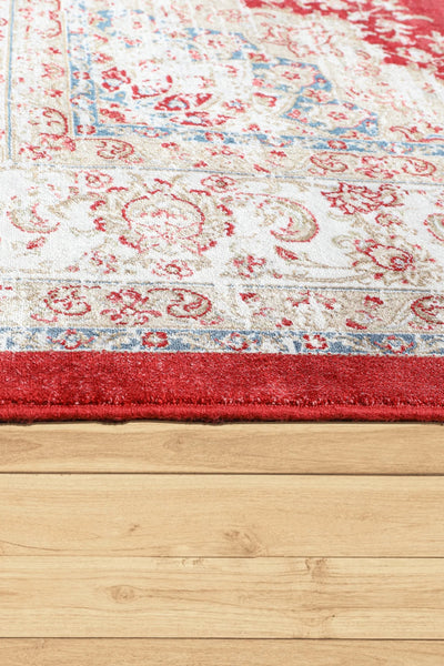 Majesty Silk Traditional Rug - 102 Red