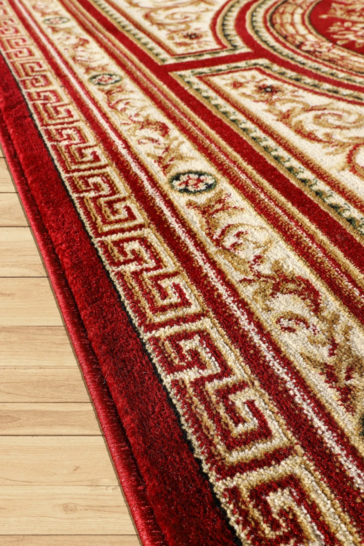 Minnesota Traditional Rug - 107 Red