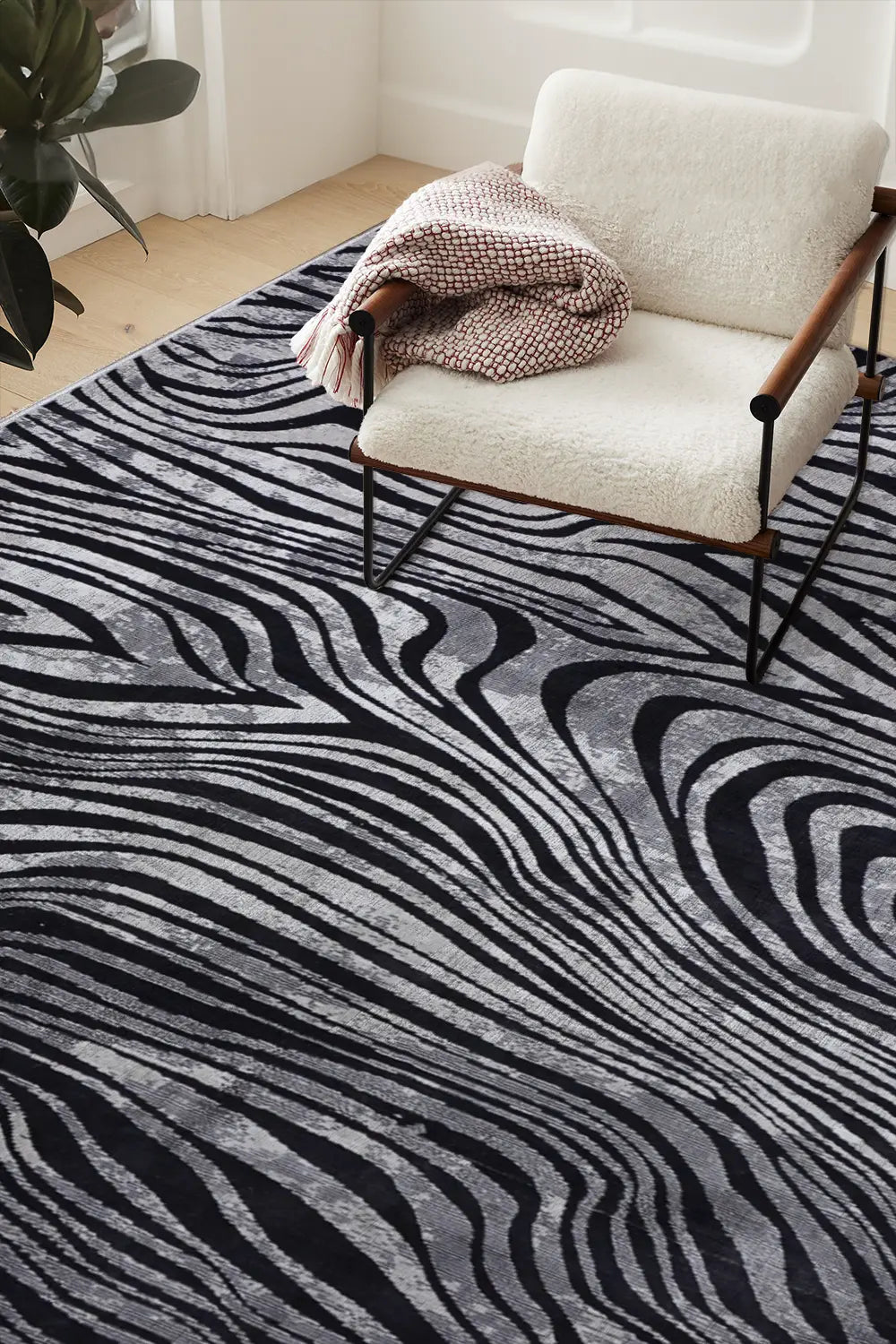 Richmond Abstract Rug - 102 Wavy Grey