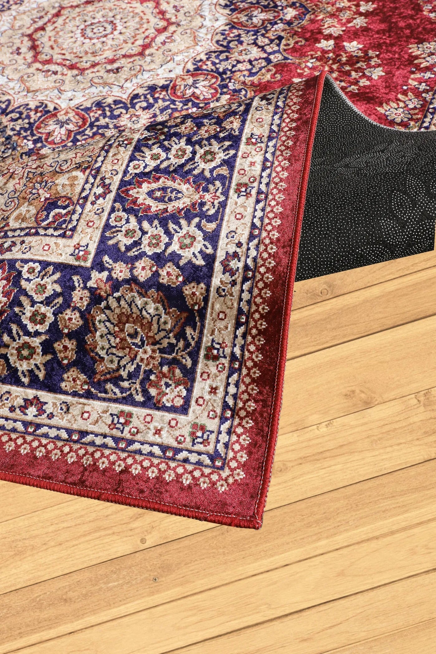 Star Traditional Rug - 105 Red