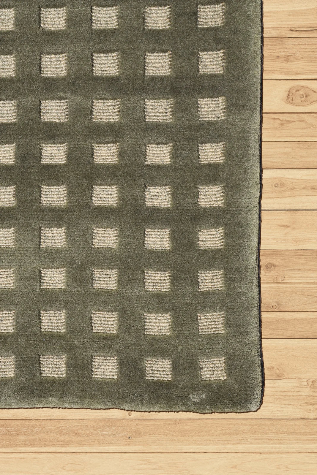 Vintage Laama Square Pattern Wool Rug 250x172 cm