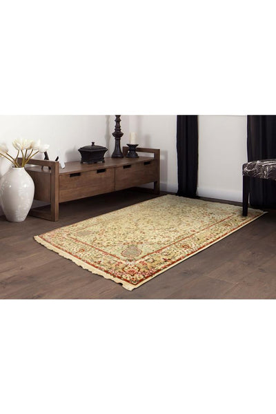 Kum Floral Medallion Hand Knotted Silk Rug - 149x100