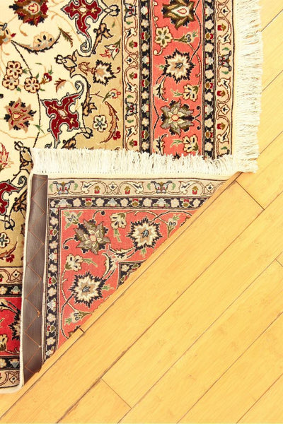 Tabriz Medallion Hand Knotted Wool & Silk Rug 202x157 cm